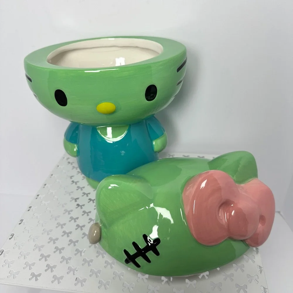 Silver Buffalo sanrio hello